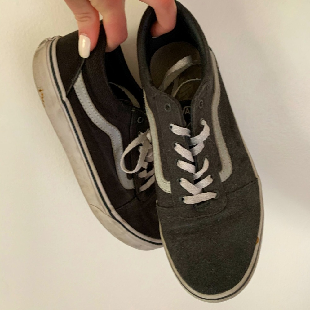 black old school vans !!